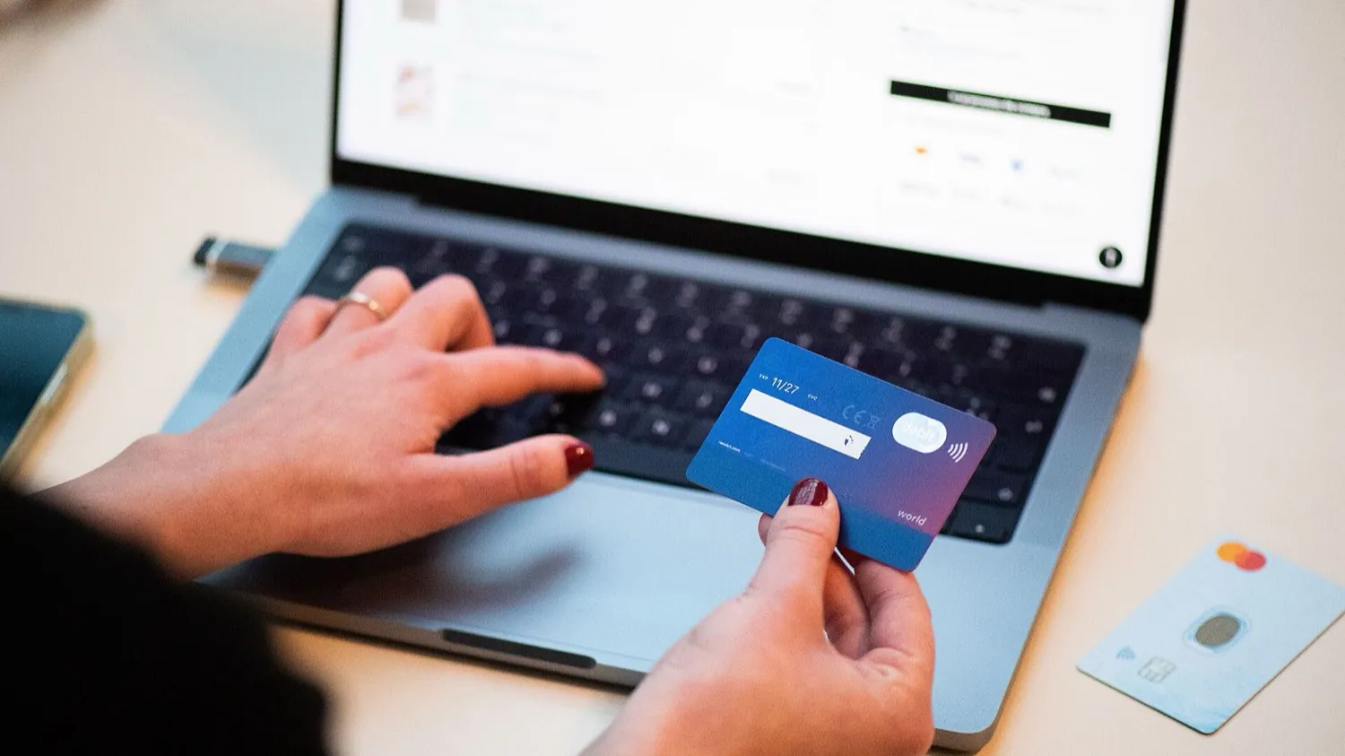 Dropshipping in 2026: the lucky-viral era is over. Here's what replaced it.